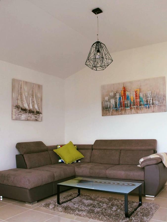 Apartman Ruza 2 Opric Екстер'єр фото