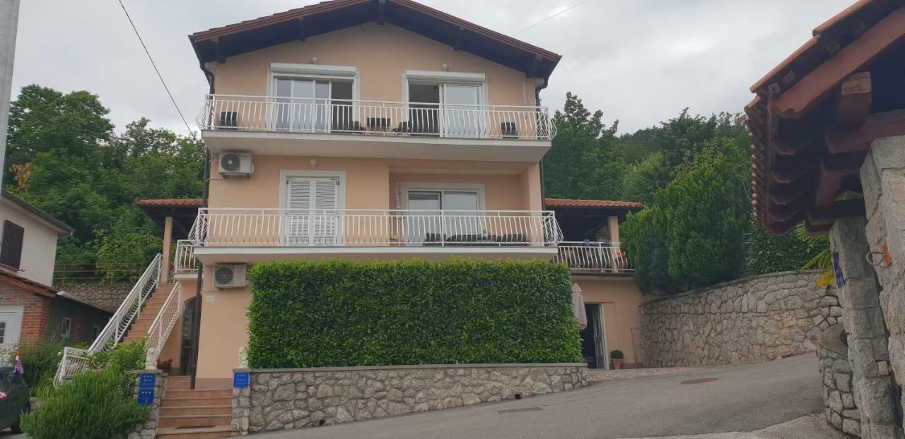 Apartman Ruza 2 Opric Екстер'єр фото